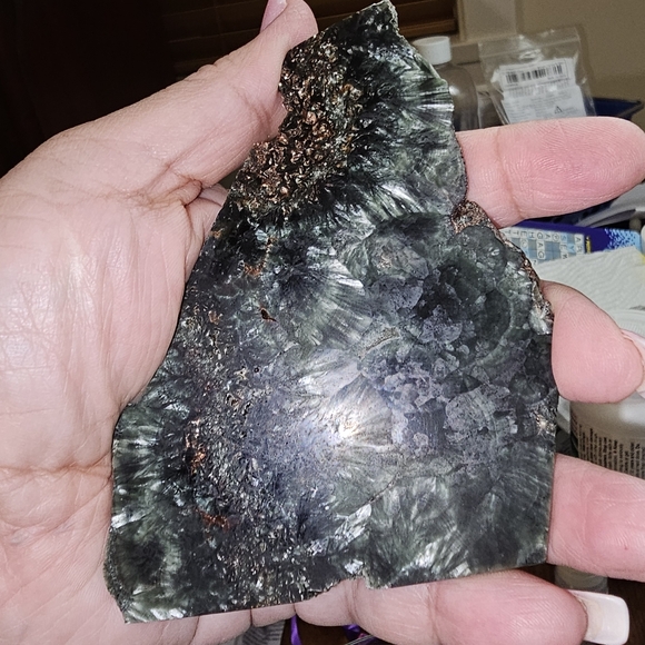 52g, 12 cm x 7 cm, slab of Seraphinite, Mined in Russia, Angel Stone - Picture 5 of 6